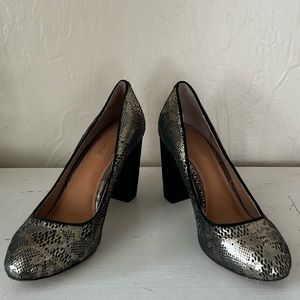 Corso Como High Heel Shoes Size 7.5 Black Gold Foil Suede Block Heel